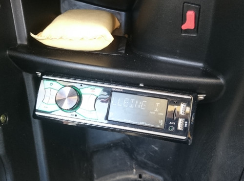 Radio.JPG