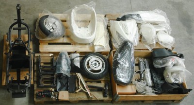 Sprinter_in_Teilen Completely knocked down Bausatz.jpg