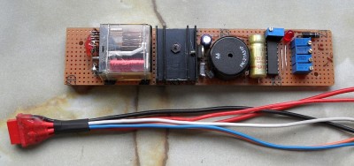 Bleiakkuwarner 4-fach.jpg